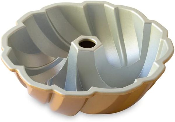 Nordic Ware NW 95577 75th Anniversary Braided Rope Bundt Cake Pan, Gold 12 Cup Capacity - Image 3