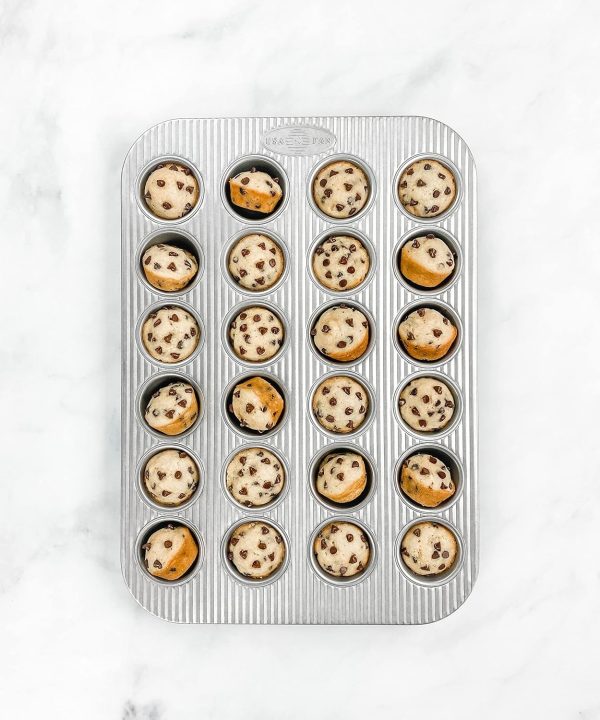 USA Pan Jumbo Texas Muffin Pan, 6 Well, Nonstick & Quick Release Coating, Aluminized Steel - Image 8