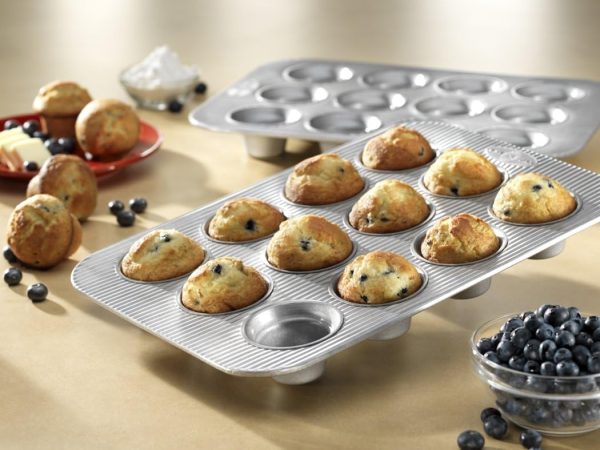 USA Pan Jumbo Texas Muffin Pan, 6 Well, Nonstick & Quick Release Coating, Aluminized Steel - Image 23